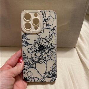 Floral Pattern Phone Case - Black and Cream